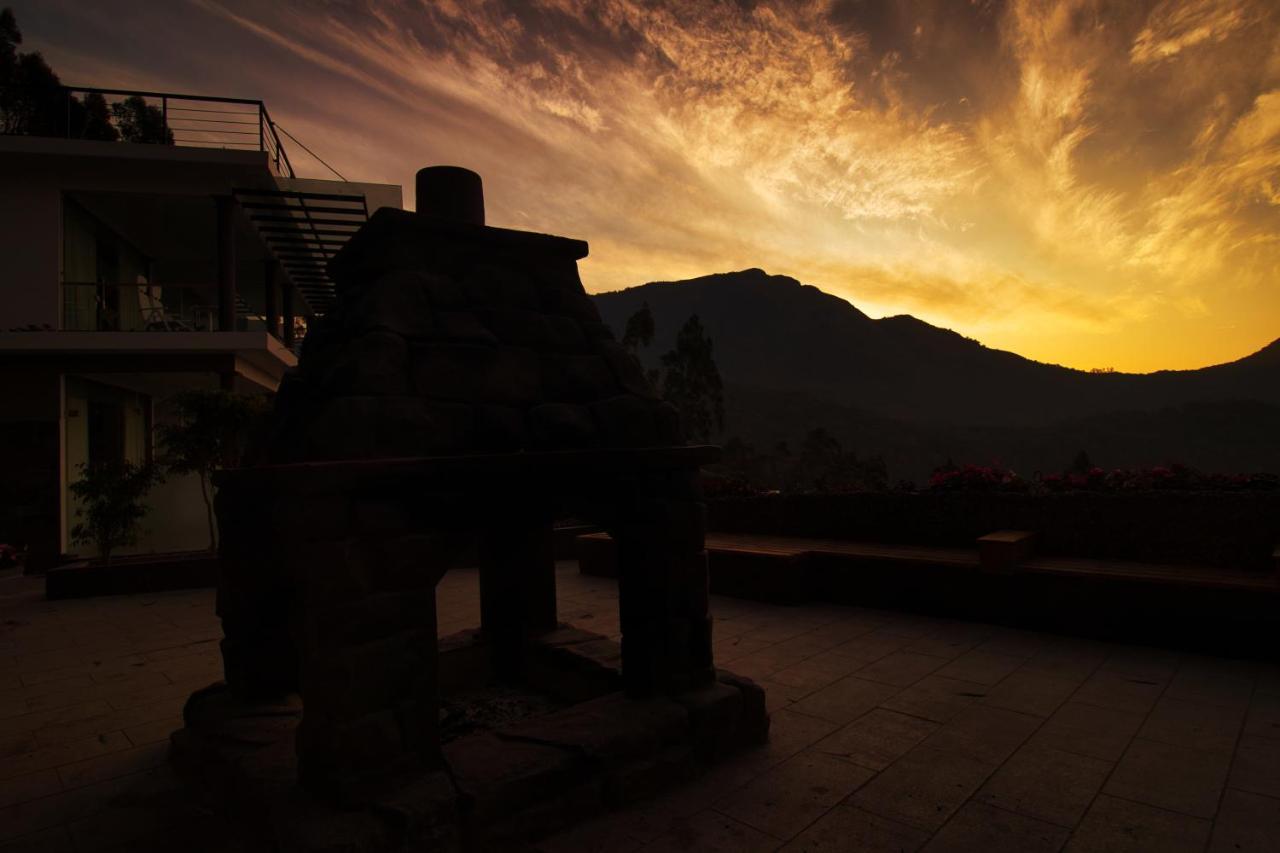 Chandys Drizzle Drops - Munnar Top Station Hotel Exterior photo